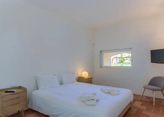 Apartment Flh Bernardas Cozy Mezzanine With Pool *